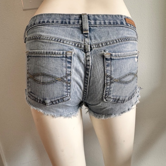 Abercrombie & Fitch Jean shorts - Picture 6 of 9